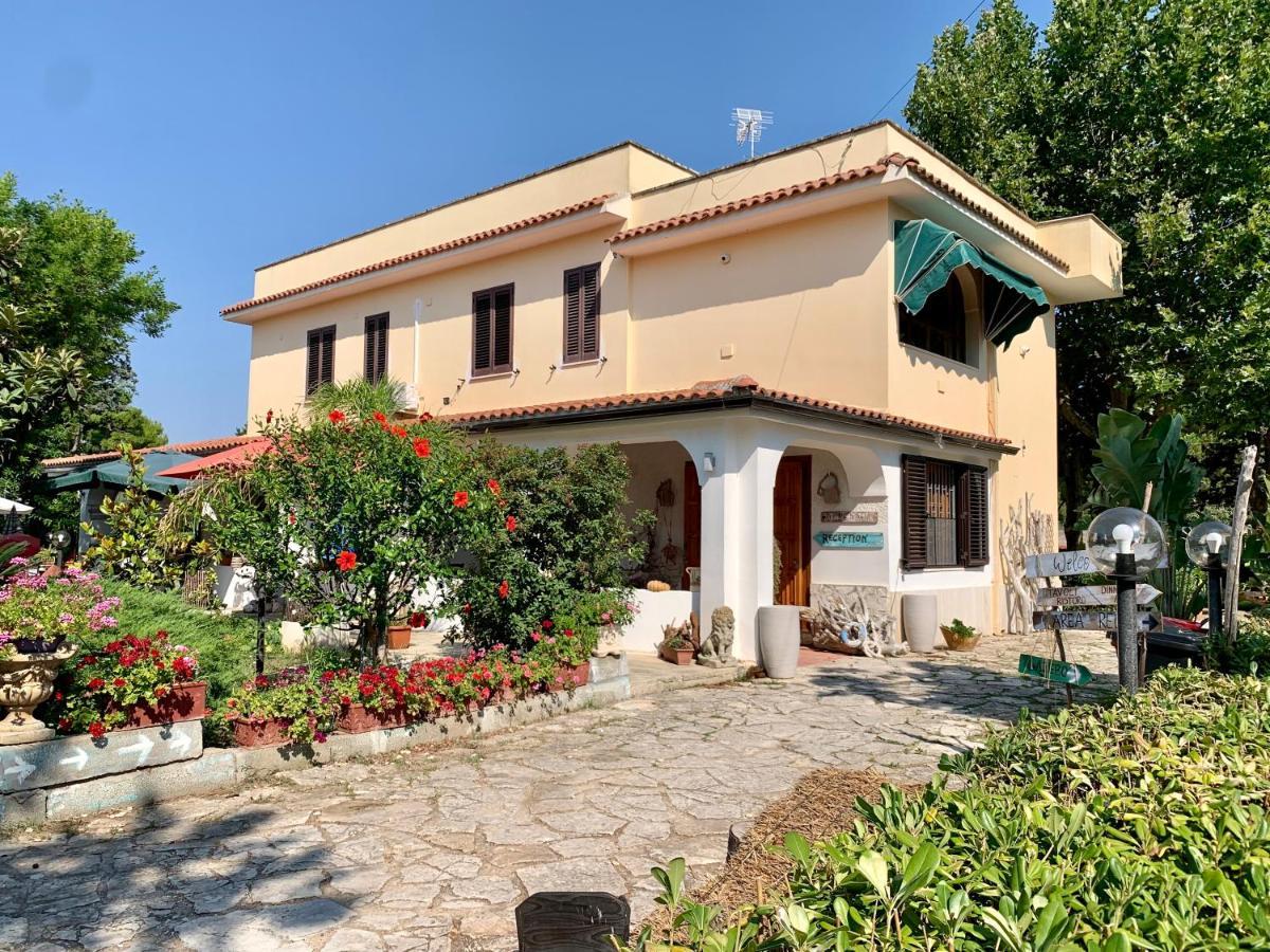 Villa Anna Guesthouse Бриндизи Экстерьер фото